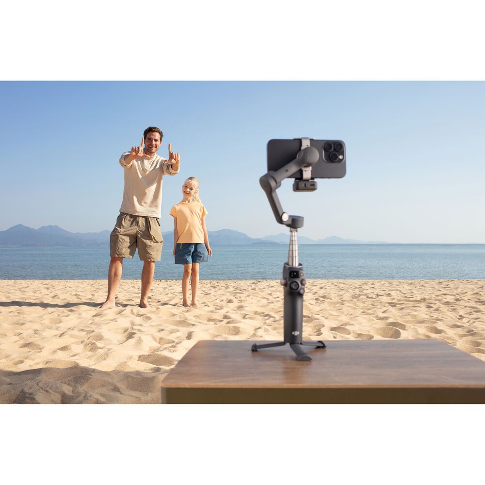 DJI Osmo Mobile 7P in use