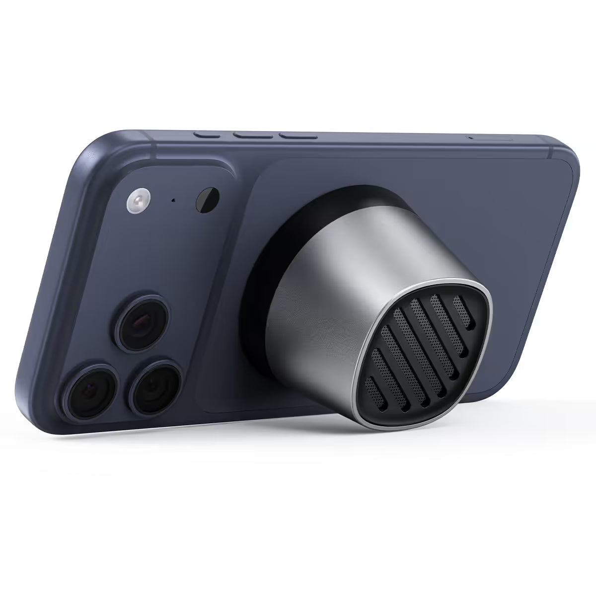 ACEFAST K8 Go attached to a phone