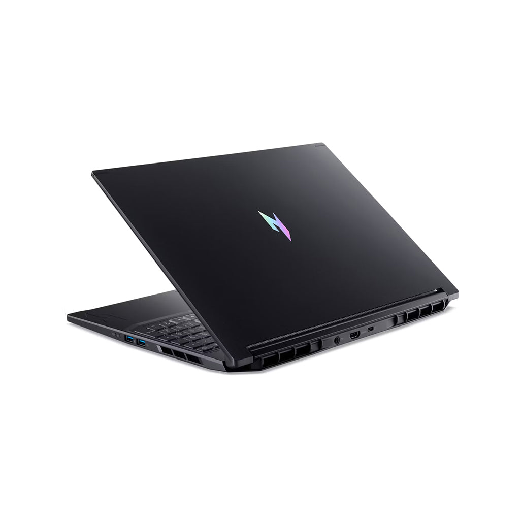 Acer Nitro V 16S view 5
