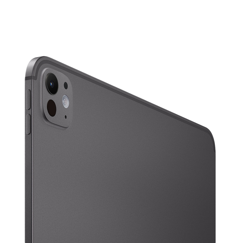 Apple iPad Pro 13-inch M5 design and camera detail