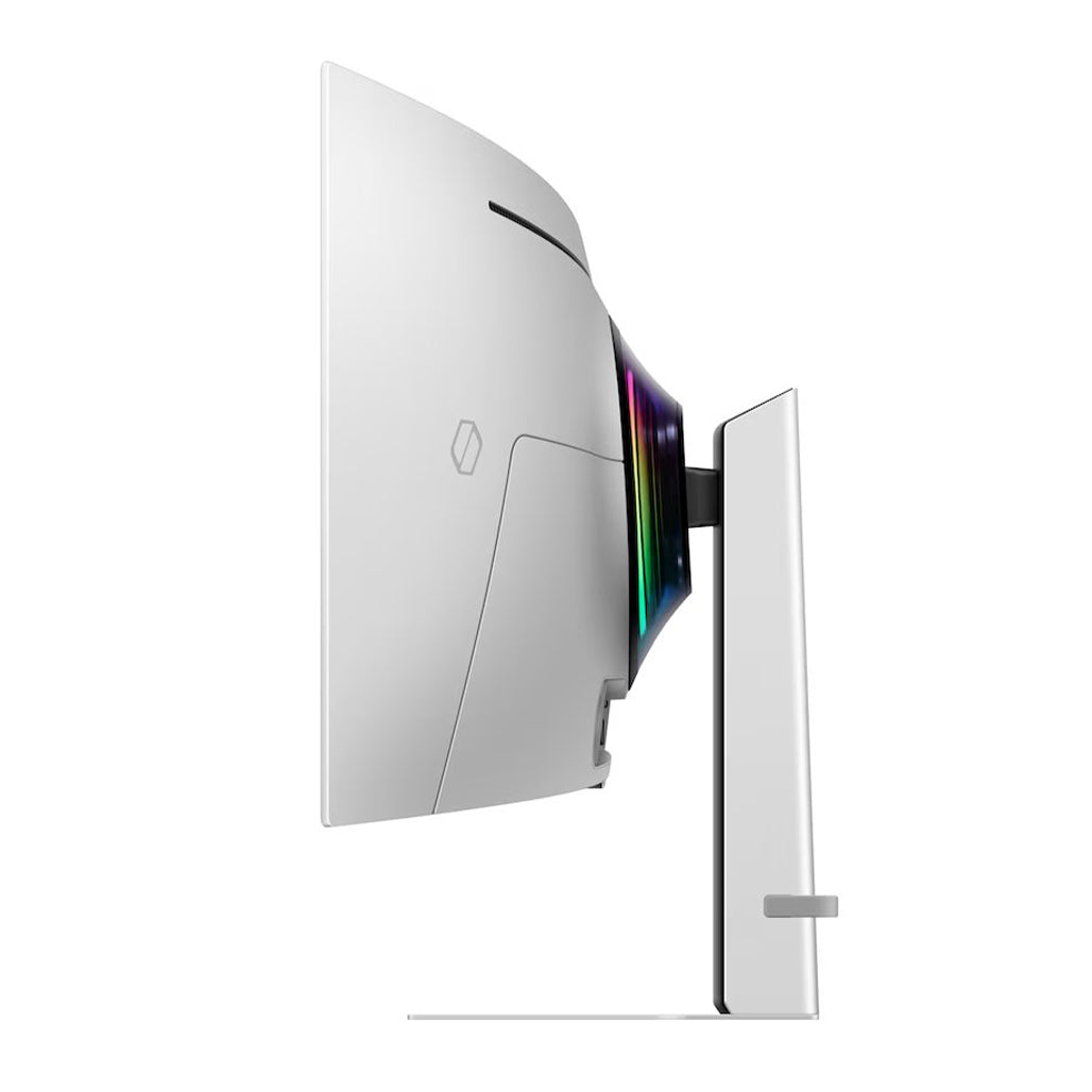 Samsung Odyssey OLED G9 lifestyle