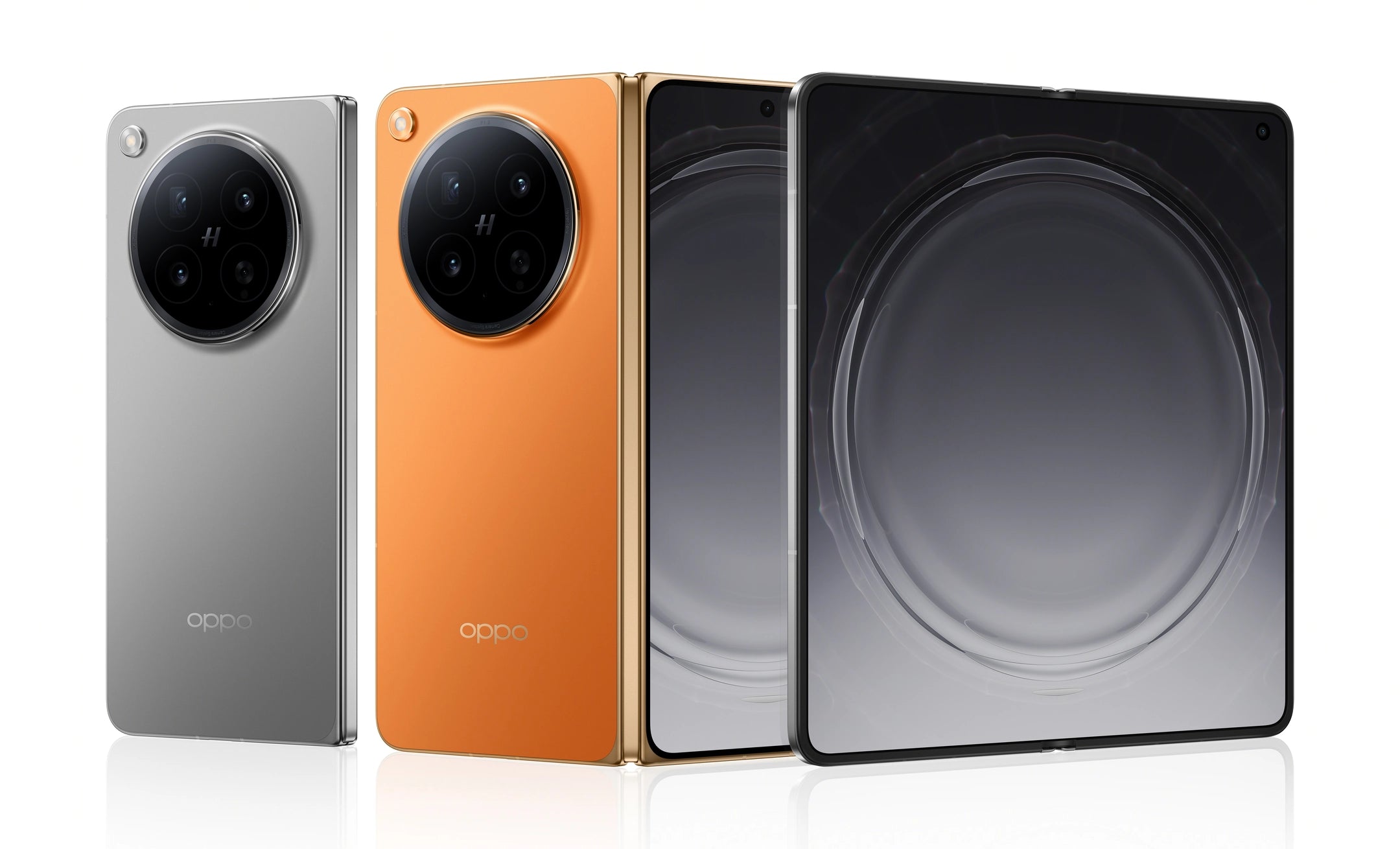 OPPO Find N6 - Stellar Titanium and Blossom Orange