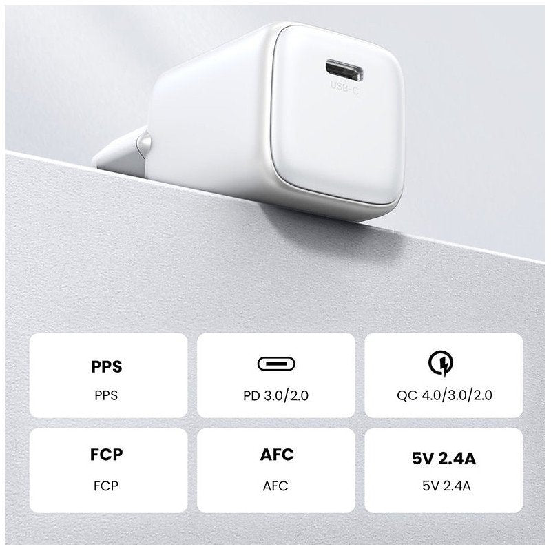 UGREEN 20W GaN Tech Chip Smart Fast Charger for Phones, Tablets &amp; iPads