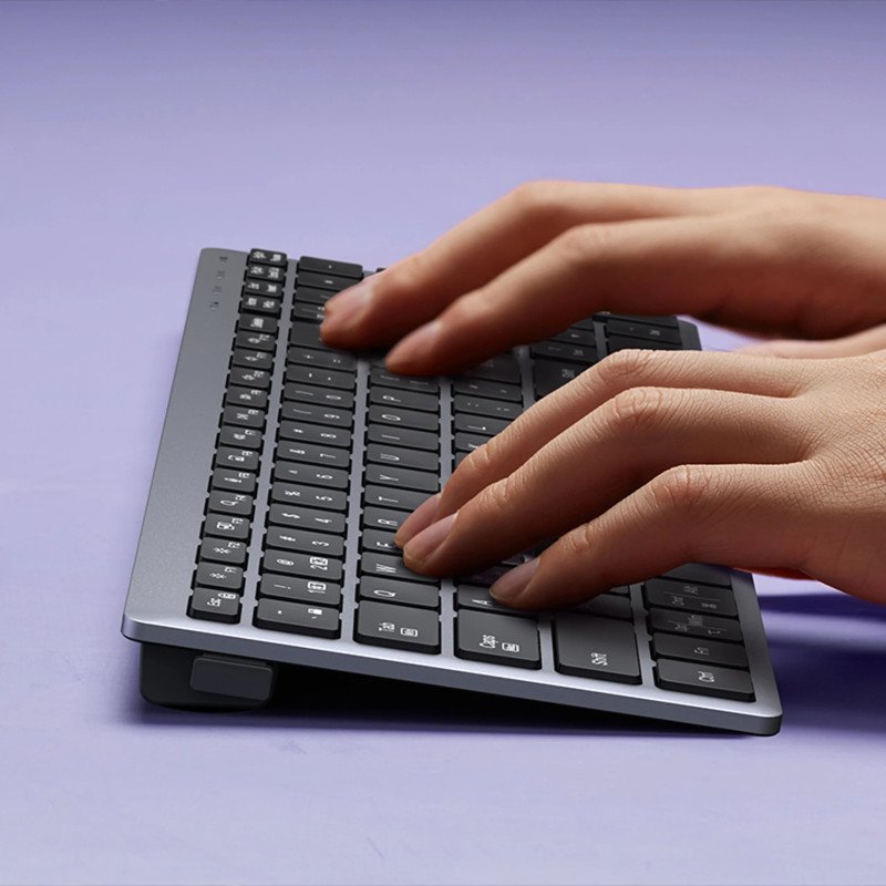 UGREEN Wireless Combo Keyboard & Mouse, Dual-Mode Bluetooth & 2.4GHz, Rechargeable